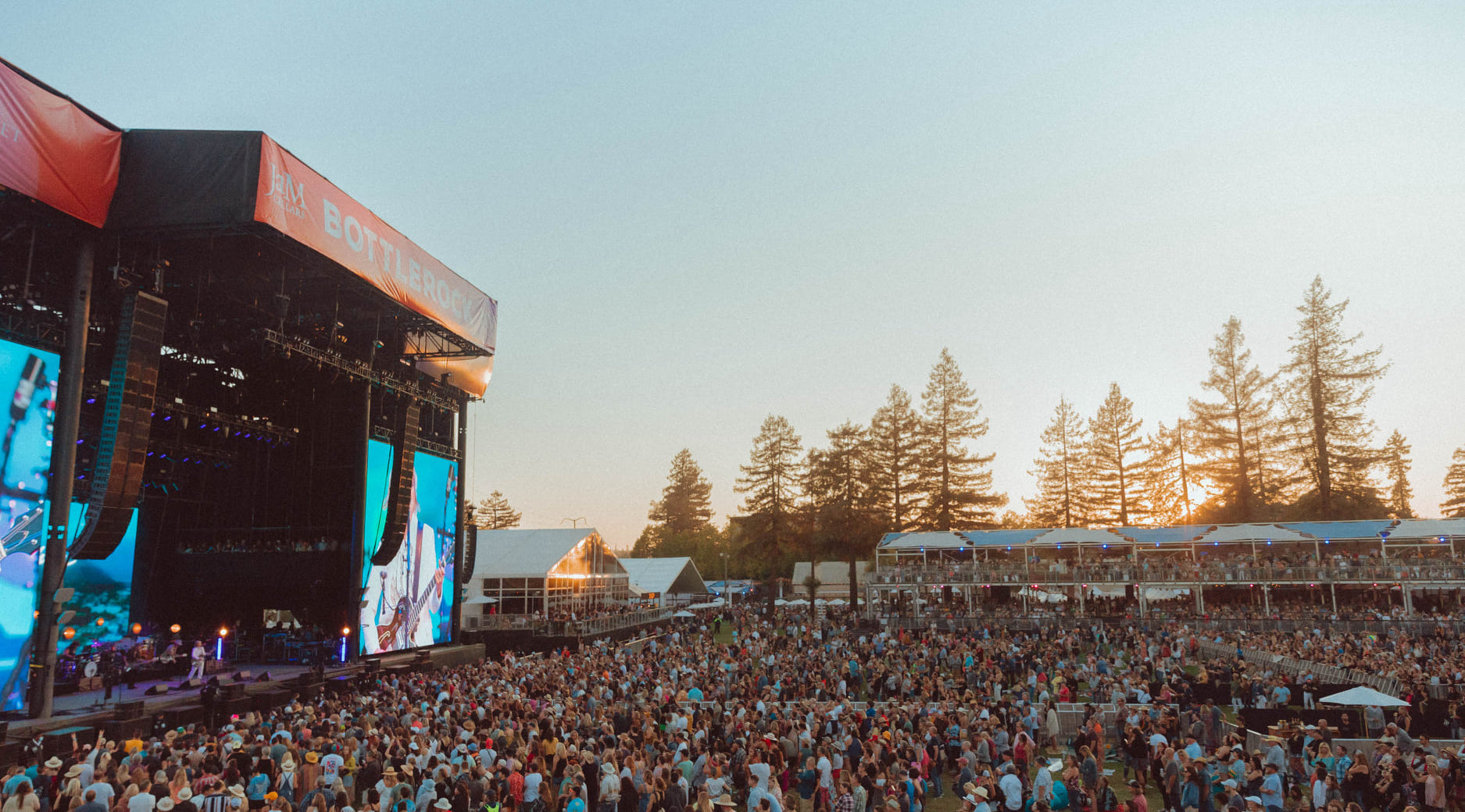 4 Tips To Enjoy Concerts​